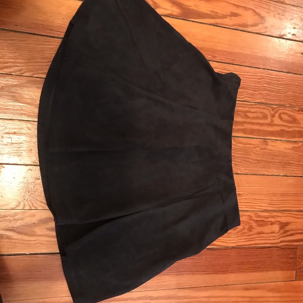 Forever 21 Velvet Black Skirt